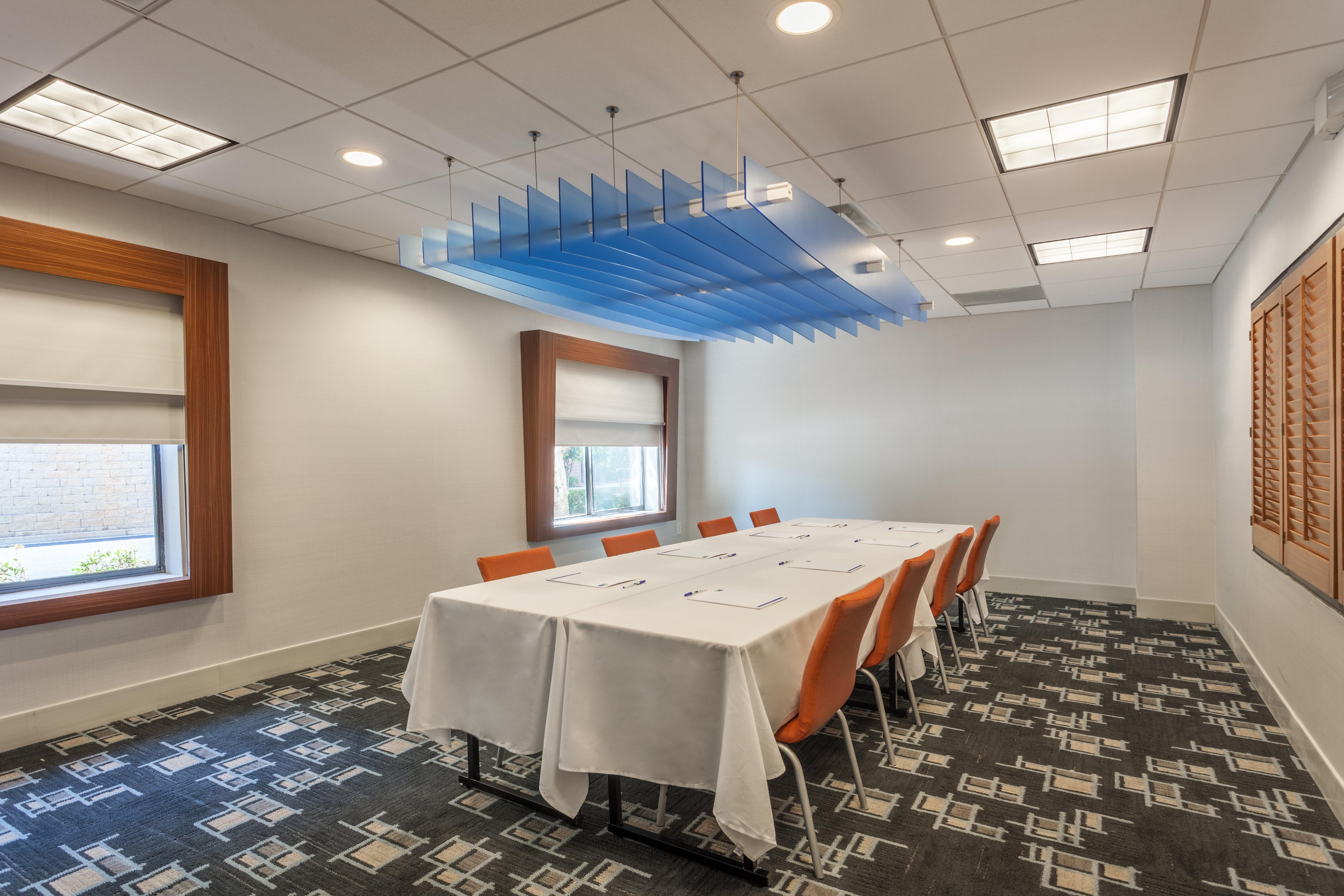 Express & West - Ft Gordon Area By Ihg 2*